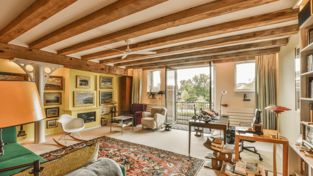 Exposed Wood Beams