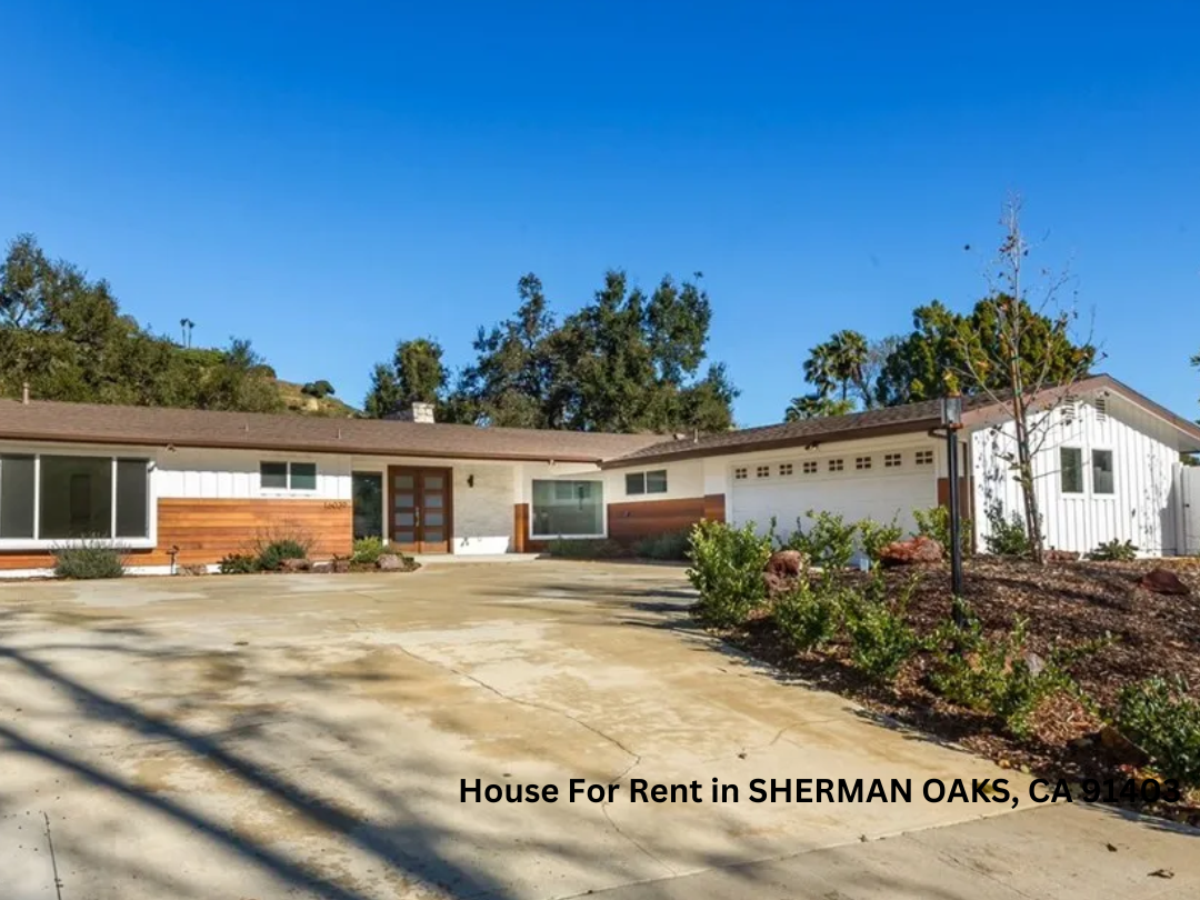 House For Rent in SHERMAN OAKS, CA 91403