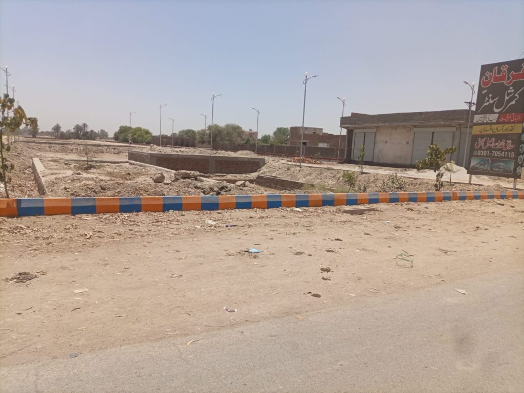 Furqan Commercial Center site image