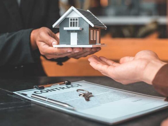 A Straightforward Guide To Buying And Selling Your Own Home