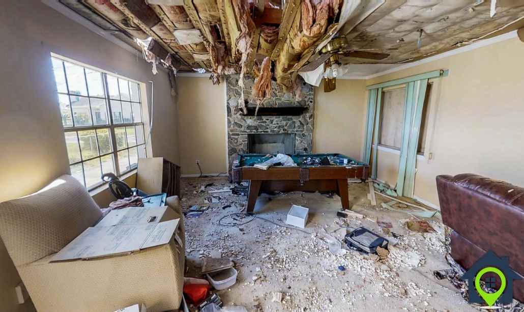 What to Do About Rental Property Wallpaper Damage?