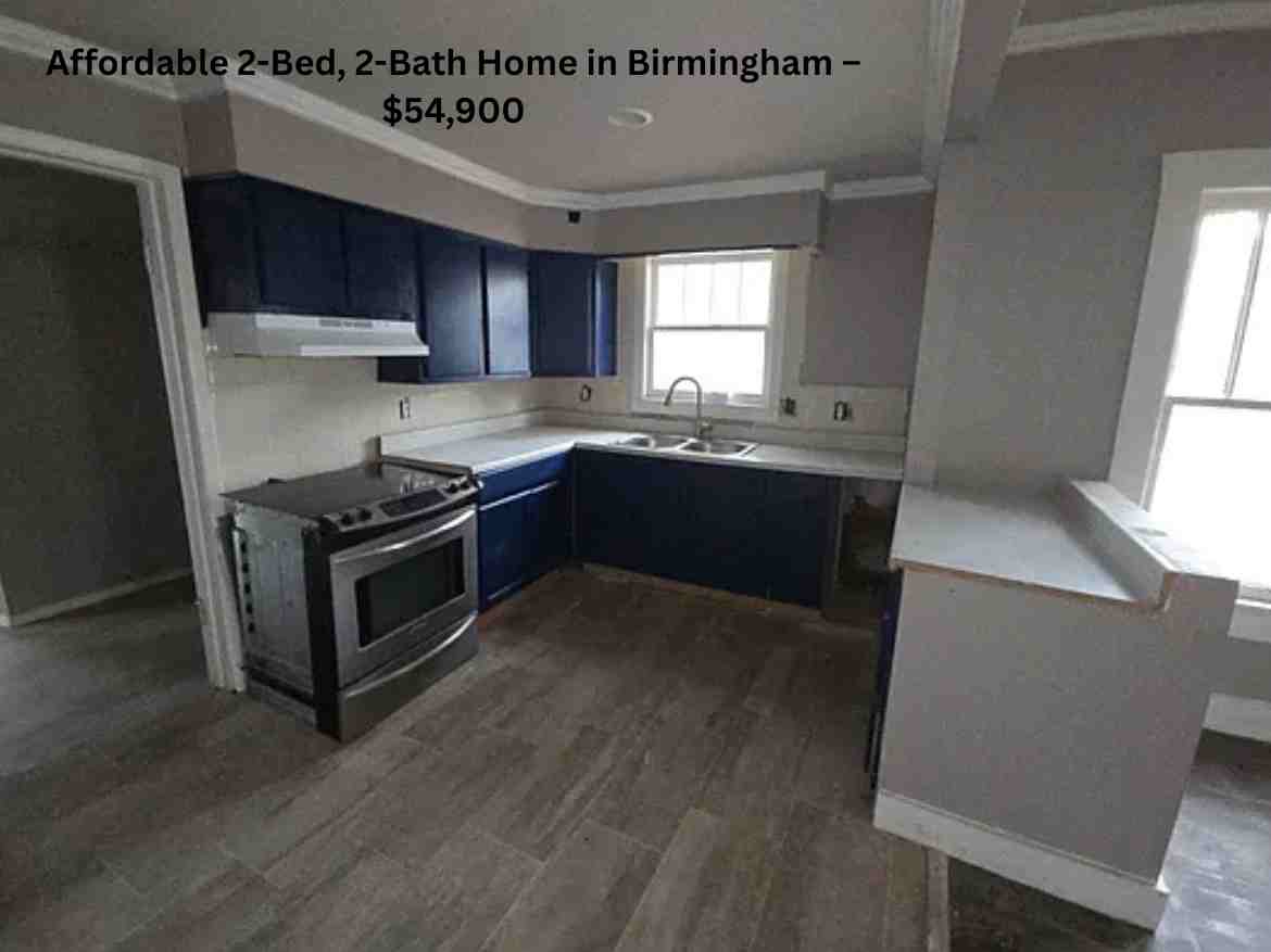 Affordable 2-Bed, 2-Bath Home in Birmingham – $54,900 (2)