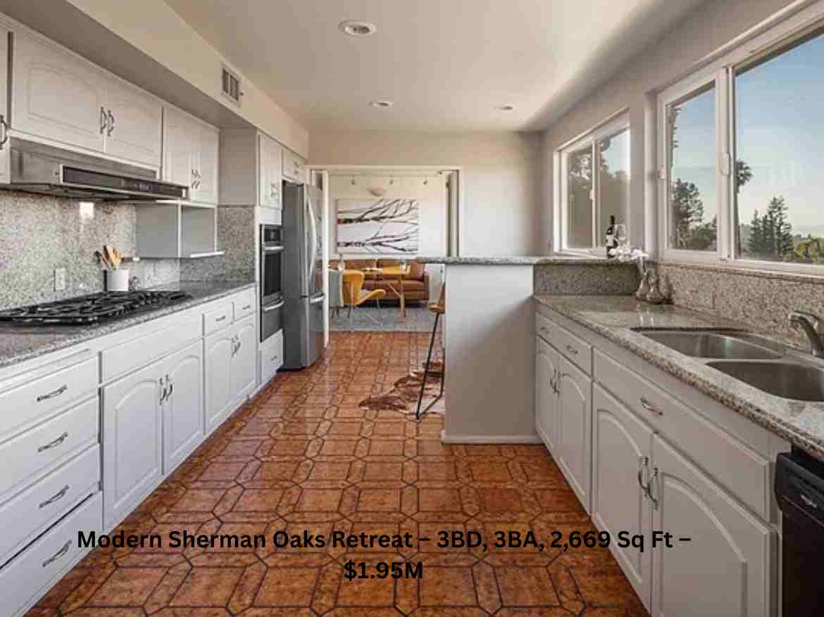 Modern Sherman Oaks Retreat – 3BD, 3BA, 2,669 Sq Ft – $1.95M (4)