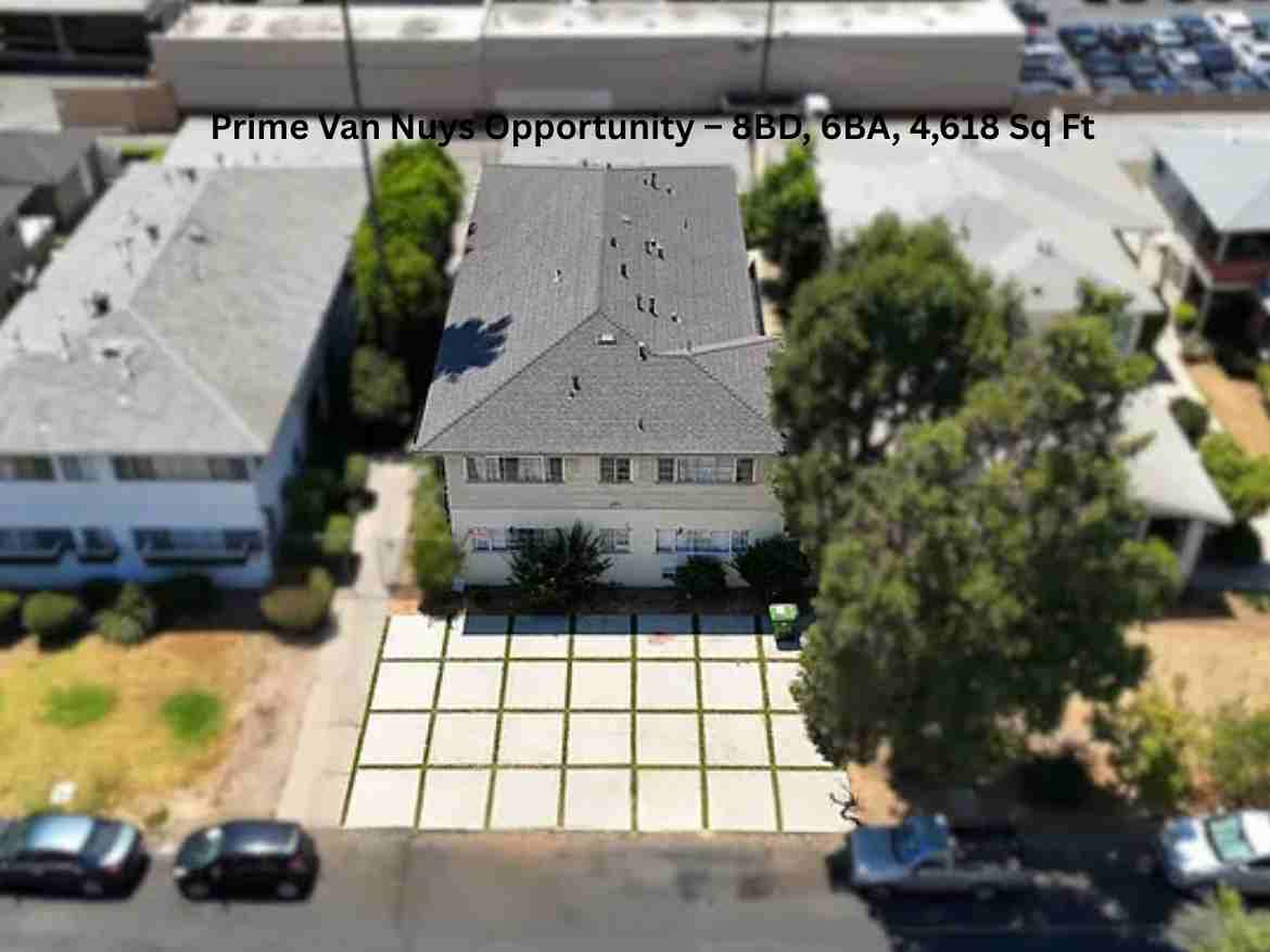 Prime Van Nuys Opportunity – 8BD, 6BA, 4,618 Sq Ft (2)