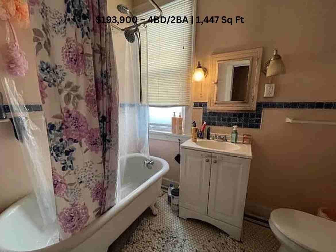 $193,900 – 4BD2BA  1,447 Sq Ft (2)