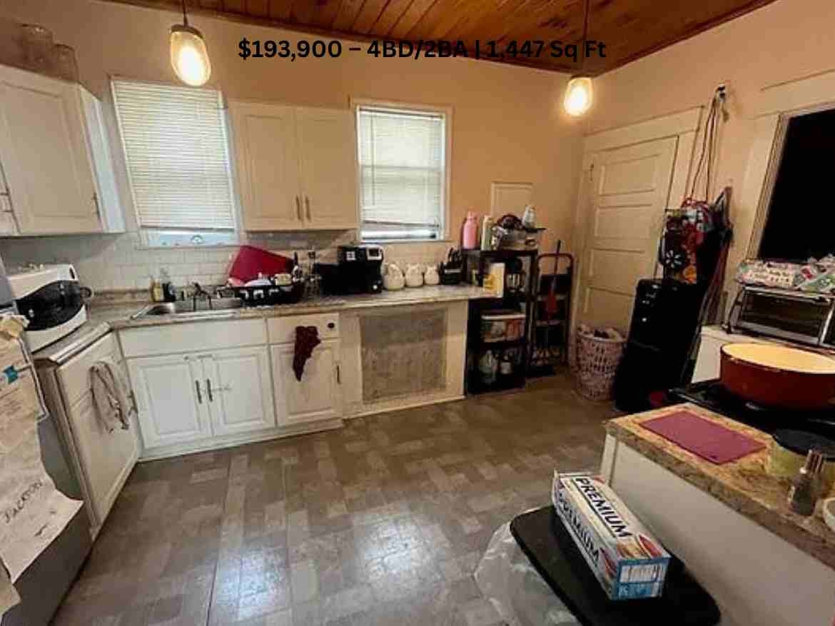 $193,900 – 4BD2BA  1,447 Sq Ft (4)