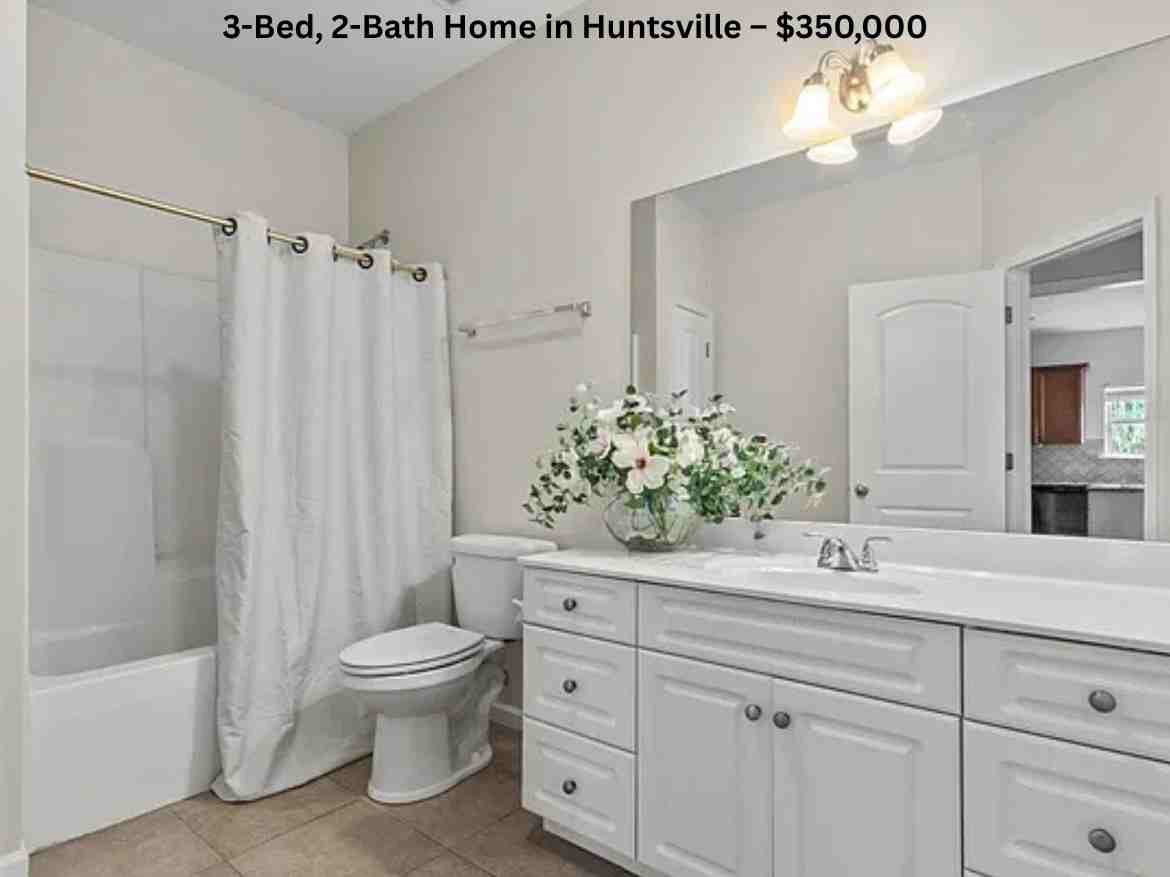 3-Bed, 2-Bath Home in Huntsville – $350,000 (4)