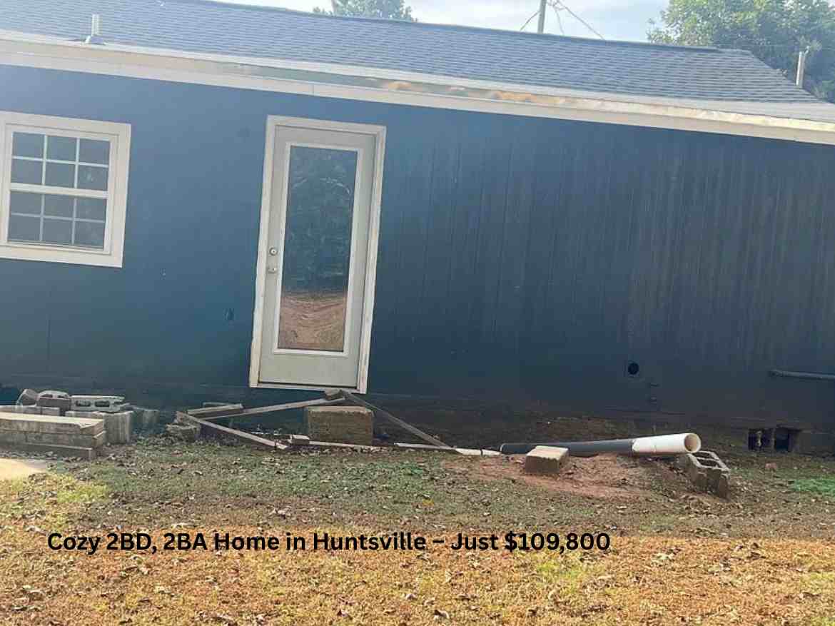 Cozy 2BD, 2BA Home in Huntsville – Just $109,800 (6)