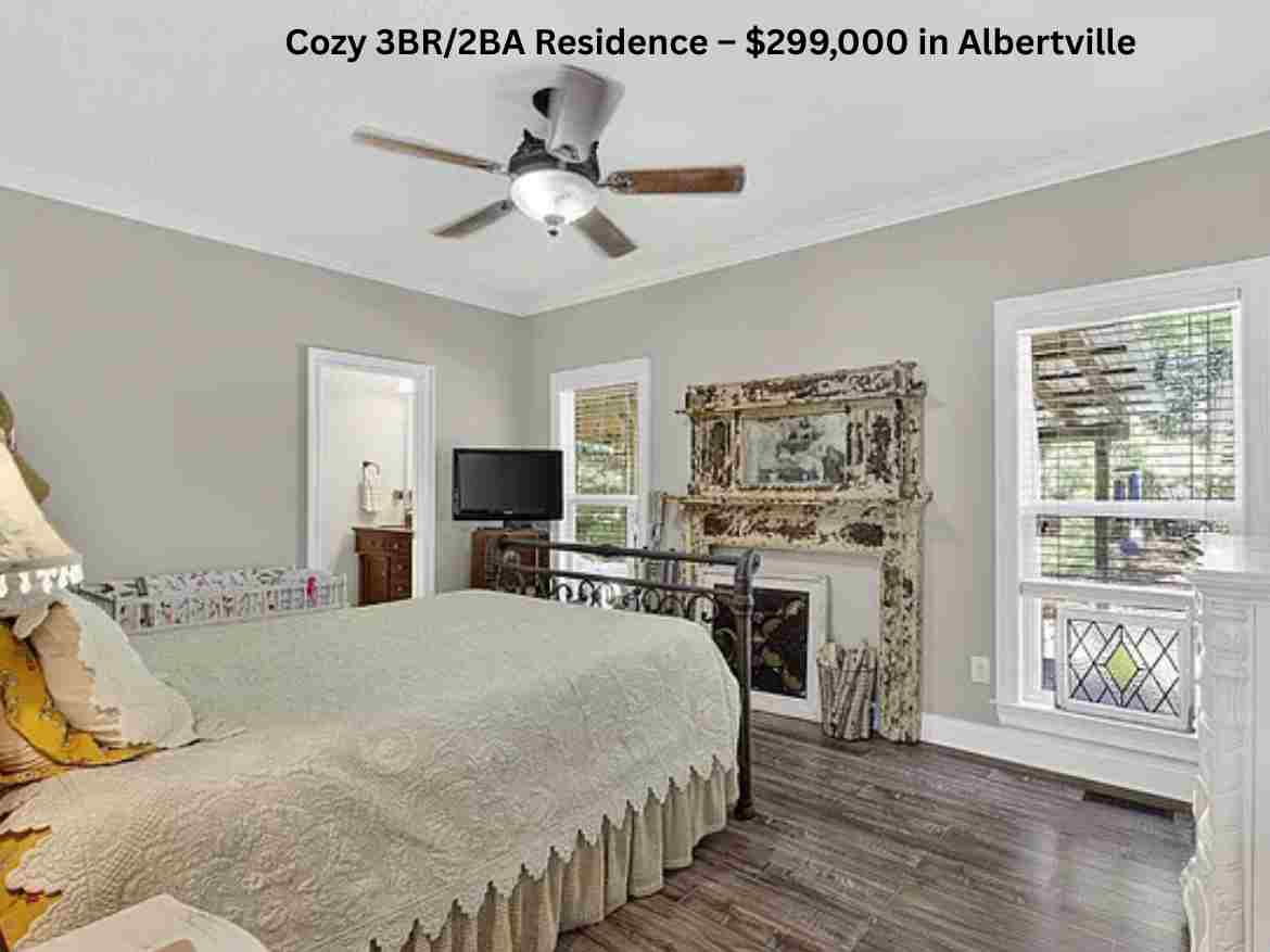 Cozy 3BR2BA Residence – $299,000 in Albertville (2)