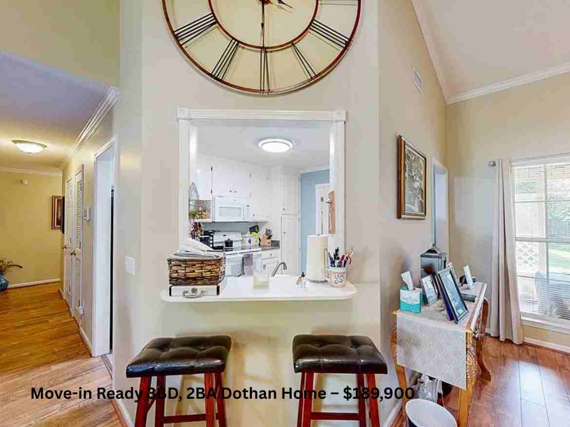 Move-in Ready 3BD, 2BA Dothan Home – $189,900 (2)