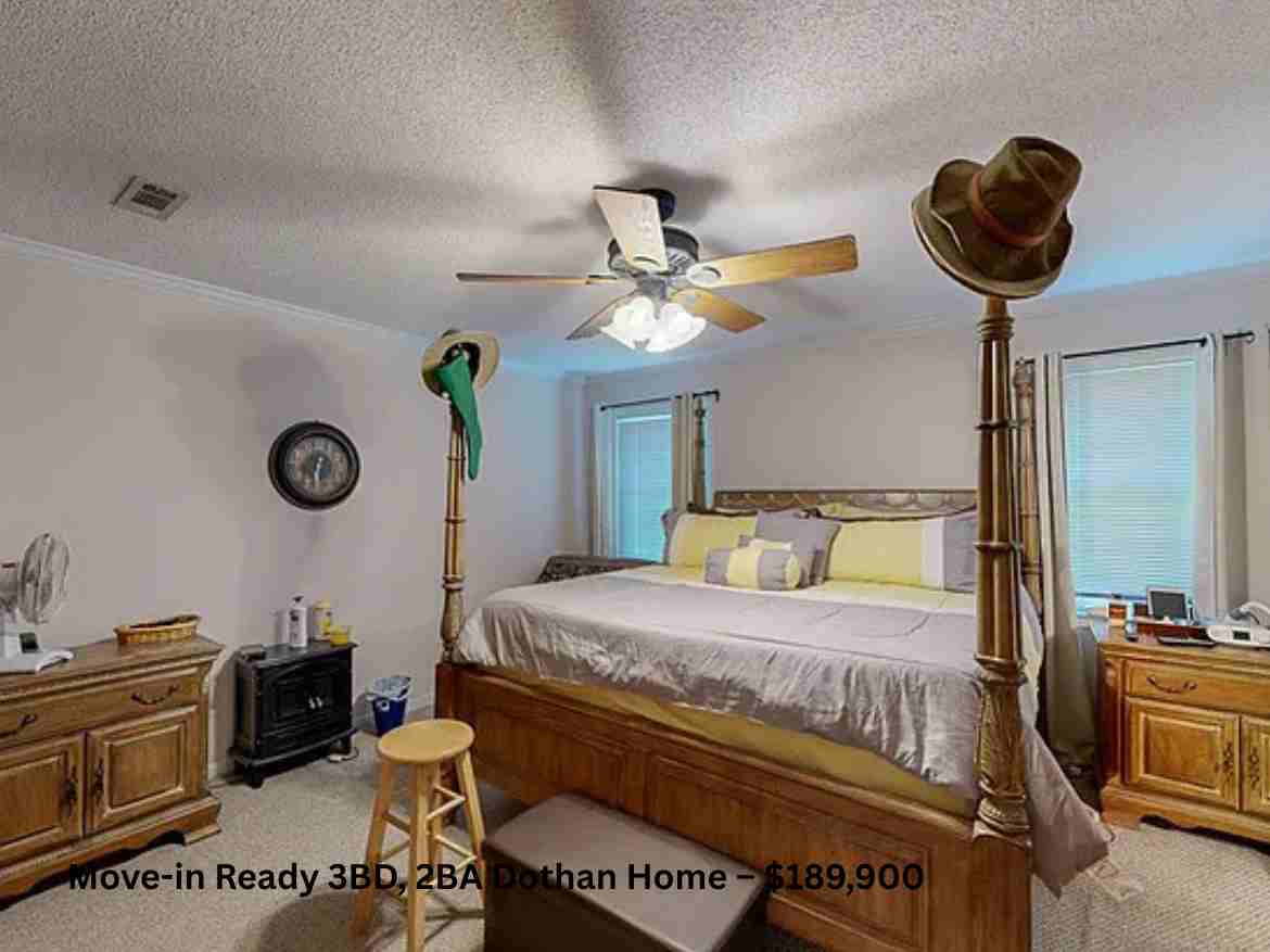 Move-in Ready 3BD, 2BA Dothan Home – $189,900 (4)