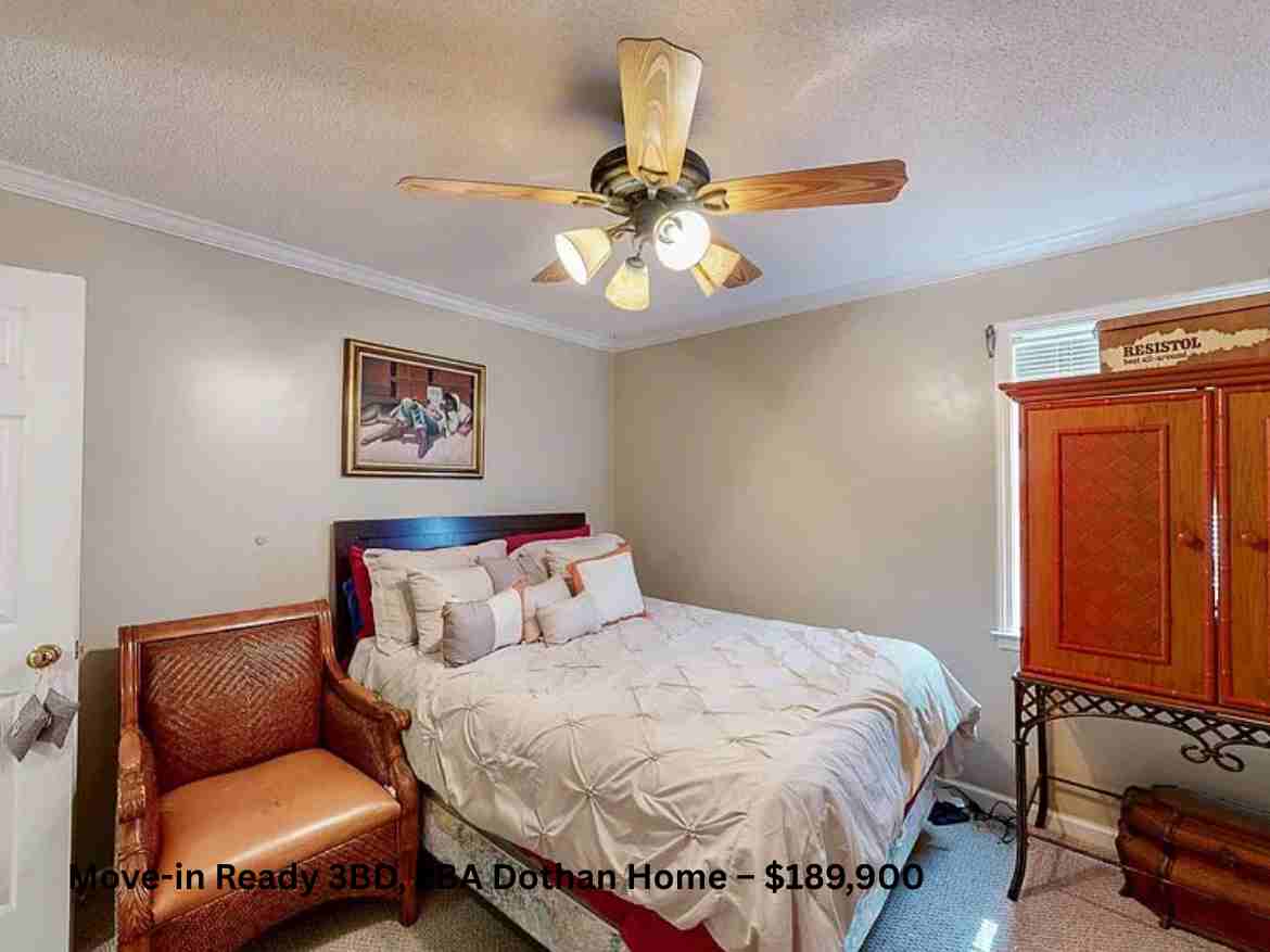 Move-in Ready 3BD, 2BA Dothan Home – $189,900 (5)